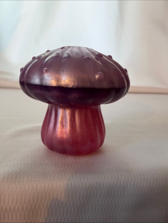 Other - Handmade Decorative Mushroom Sculpture - Purple and Pink
4”x5”